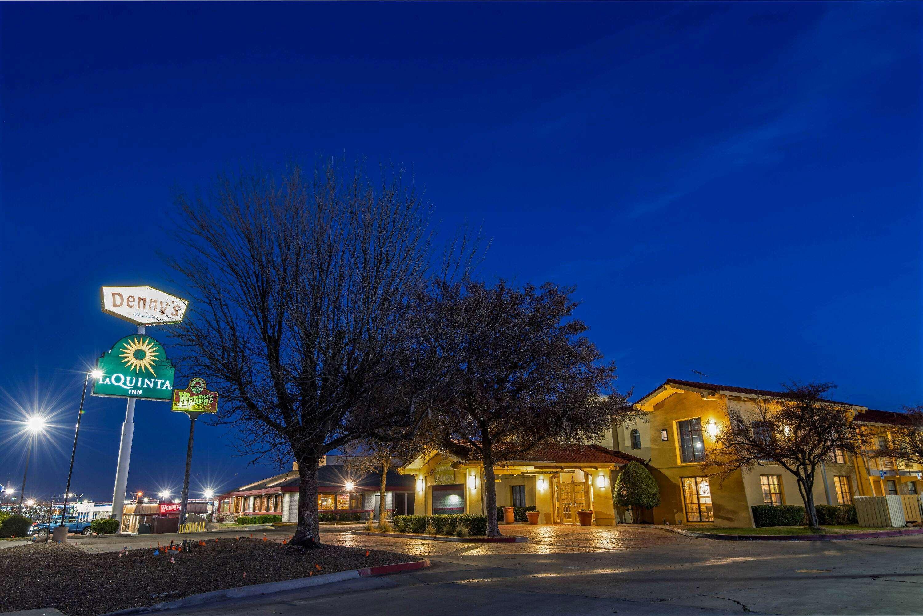 La Quinta Inn By Wyndham Amarillo Mid-City Exteriör bild